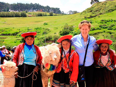 Peru culture - City tour with tourist