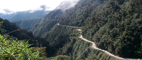 Mountain Biking auf der  'eath Road