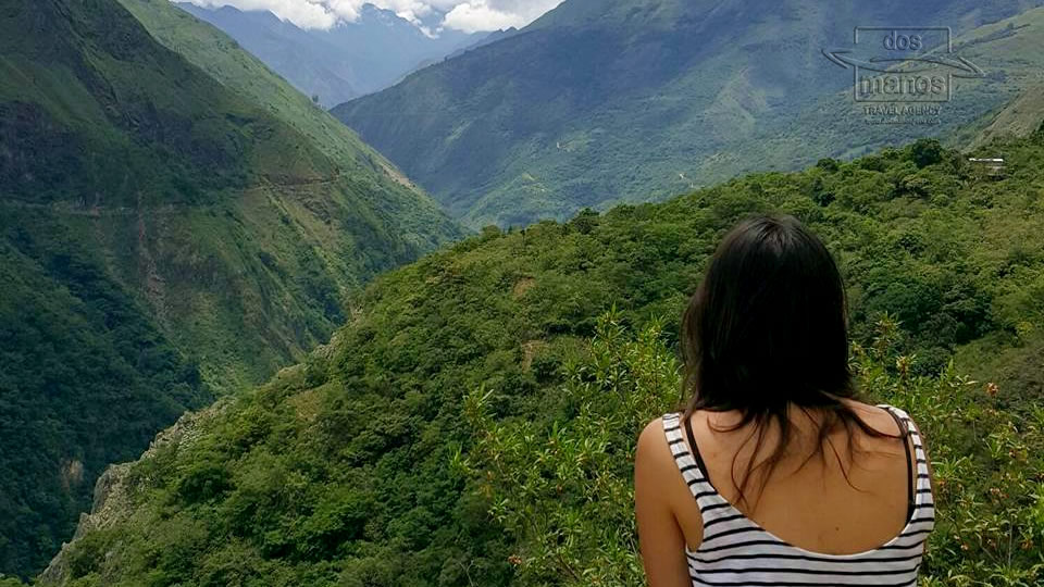 Spektakuläre Aussicht auf dem Inca Jungle Trail